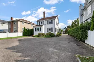 33 Ave B Ave, Port Washington, NY 11050 - Photo 29