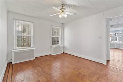 123-10 25th Road, Flushing, NY 11354 - Photo 7