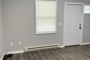 21 Collegeview Ave, Poughkeepsie, NY 12603 - Photo 3