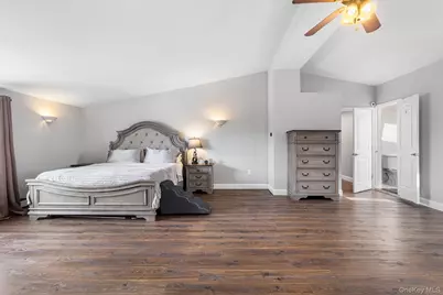 2309 Mattituck Avenue, Seaford, NY 11783 - Photo 23