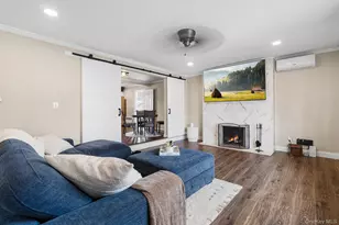 2309 Mattituck Ave, Seaford, NY 11783 - Photo 5