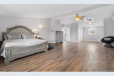 2309 Mattituck Avenue, Seaford, NY 11783 - Photo 21