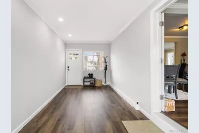 2309 Mattituck Avenue, Seaford, NY 11783 - Photo 15