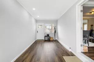 2309 Mattituck Ave, Seaford, NY 11783 - Photo 15