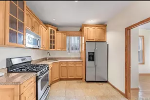 2925 Morgan Ave, Bronx, NY 10469 - Photo 7