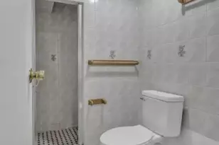 179-11 Eveleth Rd, Saint Albans, NY 11434 - Photo 1