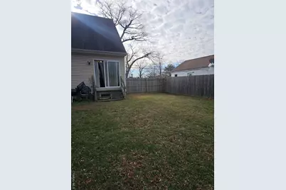 11 Holbrook Street, Bay Shore, NY 11706 - Photo 7