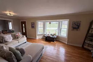 16 Minkel Rd, Ossining, NY 10562 - Photo 3