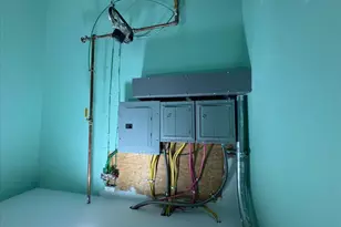 143-61 230th St, Springfield Gardens, NY 11413 - Photo 27