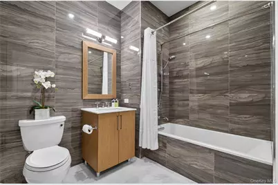 100 Garvies Point Road #1332, Glen Cove, NY 11542 - Photo 21