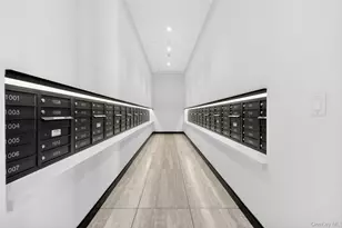 100 Garvies Point Rd, Glen Cove, NY 11542 - Photo 31