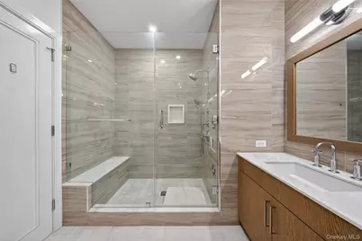 100 Garvies Point Road #1332, Glen Cove, NY 11542 - Photo 19