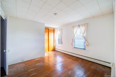 166 Brookside Farms, Newburgh, NY 12550 - Photo 37