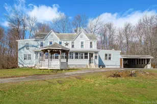 166 Brookside Farms, Newburgh, NY 12550 - Photo 3