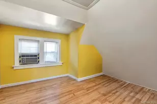 84-20 Charlecote Ridge, Jamaica, NY 11432 - Photo 21