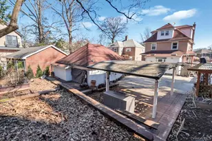 84-20 Charlecote Ridge, Jamaica, NY 11432 - Photo 43