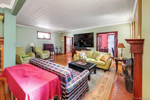 84-20 Charlecote Ridge, Jamaica, NY 11432 - Photo 11