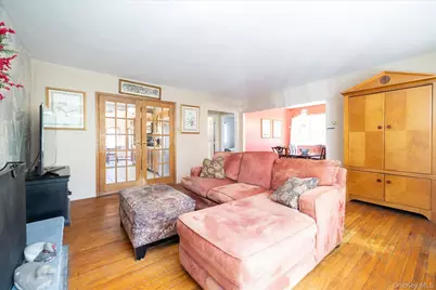 47 Elwood Road, Northport, NY 11768 - Photo 5