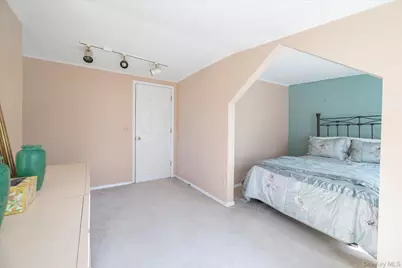 47 Elwood Road, Northport, NY 11768 - Photo 15