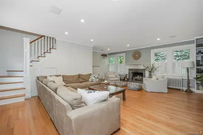 151 Church Avenue, Islip, NY 11751 - Photo 9