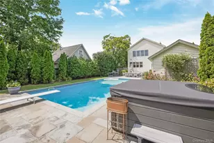 151 Church Ave, Islip, NY 11751 - Photo 31