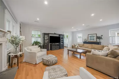 151 Church Avenue, Islip, NY 11751 - Photo 11