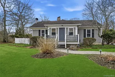 21 King Street, Hampton Bays, NY 11946 - Photo 1