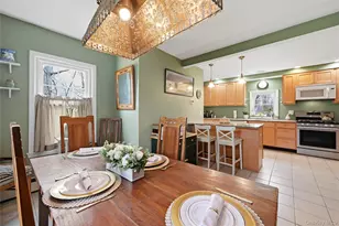 21 King St, Hampton Bays, NY 11946 - Photo 17