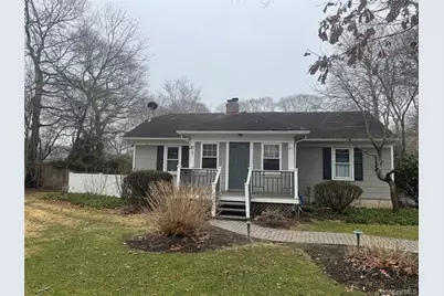 21 King Street, Hampton Bays, NY 11946 - Photo 3