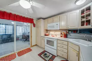 2 Dogwood Ln, Manorville, NY 11949 - Photo 15