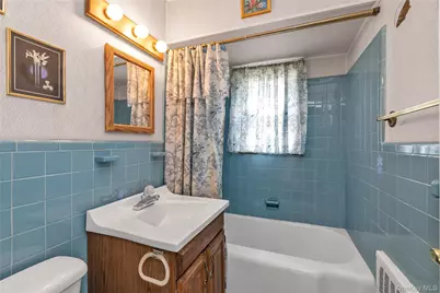 104 Vesper Court, Babylon, NY 11702 - Photo 15