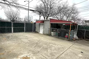 150-21 61st Rd, Kew Gardens, NY 11367 - Photo 27