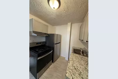 849 E 221st Street, Bronx, NY 10467 - Photo 15