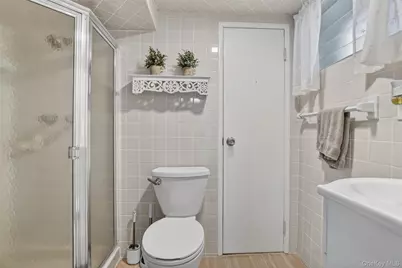 9028 218th Place, Queens Village, NY 11428 - Photo 19