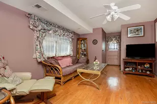 15 Elaine Pl, Plainview, NY 11803 - Photo 5