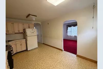 207 Morsemere Avenue, Yonkers, NY 10703 - Photo 5