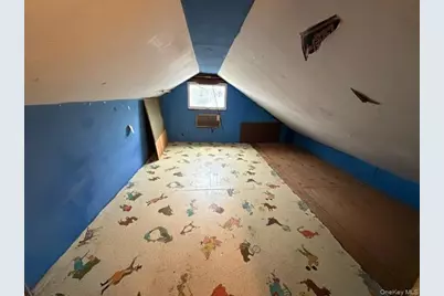 207 Morsemere Avenue, Yonkers, NY 10703 - Photo 13