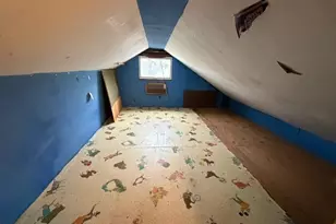 207 Morsemere Ave, Yonkers, NY 10703 - Photo 13