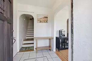 1835 Narragansett Ave, Bronx, NY 10461 - Photo 3