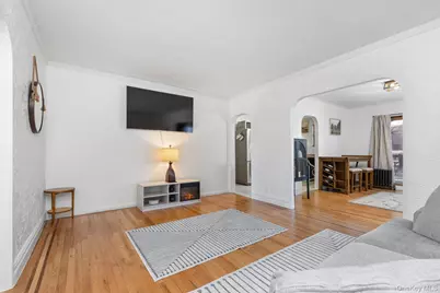 1835 Narragansett Avenue, Bronx, NY 10461 - Photo 9