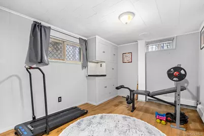 1835 Narragansett Avenue, Bronx, NY 10461 - Photo 19