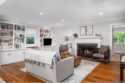199 Hickory Grove Drive E, Larchmont, NY 10538 - Photo 17