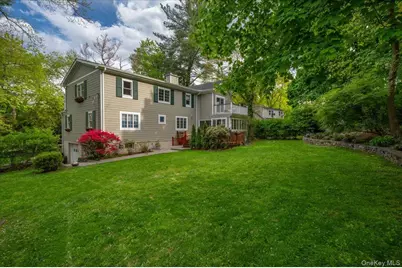 199 Hickory Grove Drive E, Larchmont, NY 10538 - Photo 3