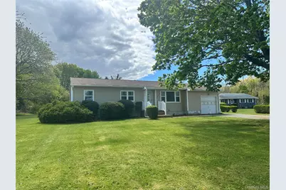 16400 County Road 48, Cutchogue, NY 11935 - Photo 1