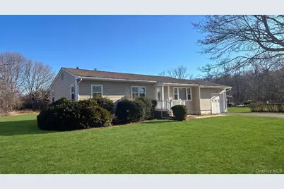 16400 County Road 48, Cutchogue, NY 11935 - Photo 3
