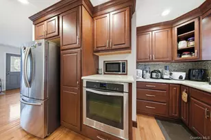 36 Vincent Dr, Middletown, NY 10940 - Photo 9