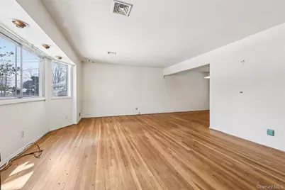 25 Freund Drive, Nanuet, NY 10954 - Photo 5