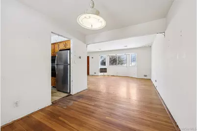 25 Freund Drive, Nanuet, NY 10954 - Photo 9