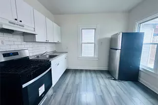 80 N Hamilton St, Poughkeepsie, NY 12601 - Photo 3