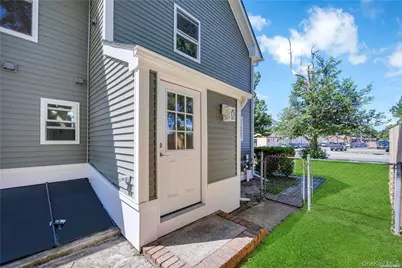 177 Waverly Avenue #Second Floor, Patchogue, NY 11772 - Photo 1